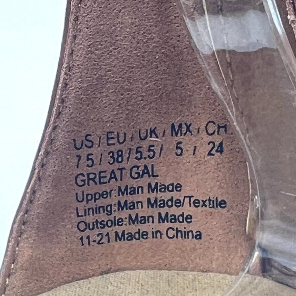 Kenneth‎ Cole Reaction Size 7.5 Cognac Brown T-Strap Low Wedges Sandals Shoes - Picture 12 of 13